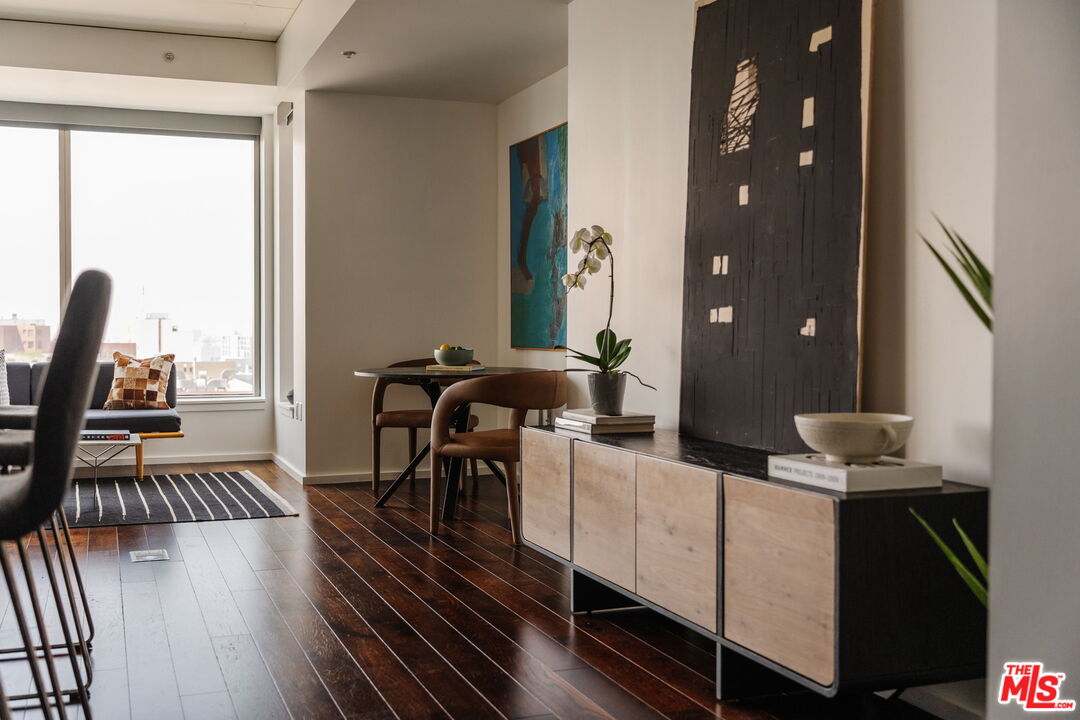 1155 S Grand Ave Unit: 1103