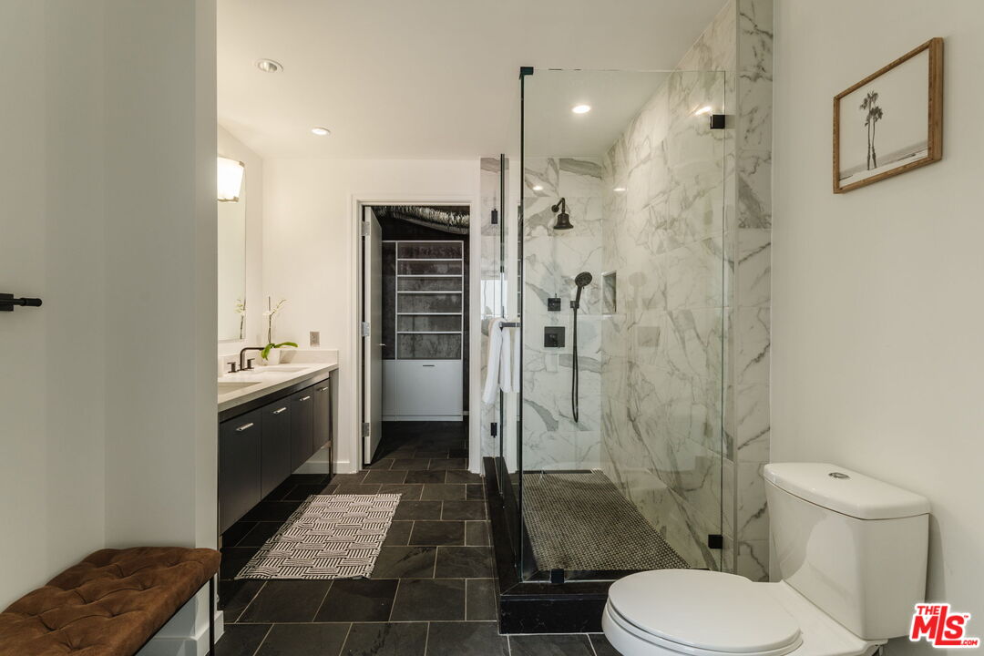 1155 S Grand Ave Unit: 1103