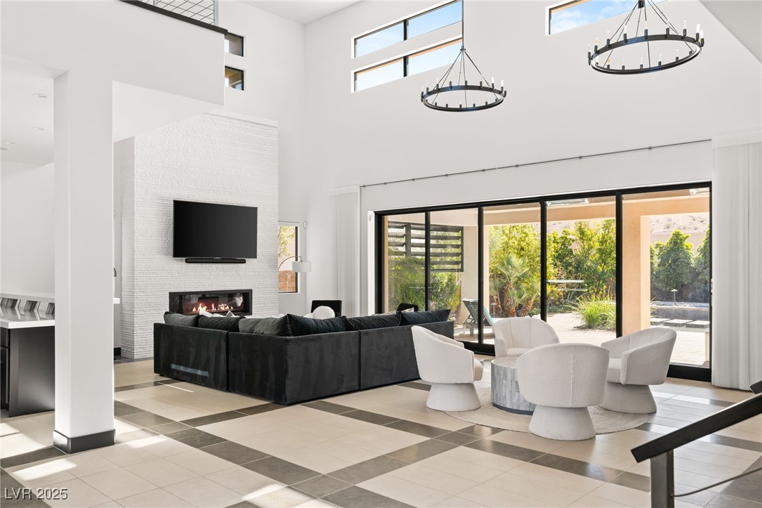 39 Coralwood Drive