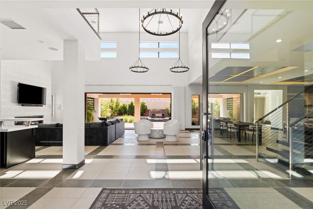 39 Coralwood Drive