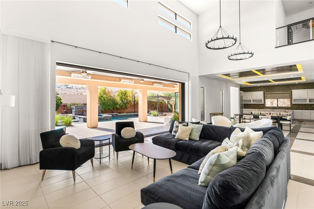 39 Coralwood Drive