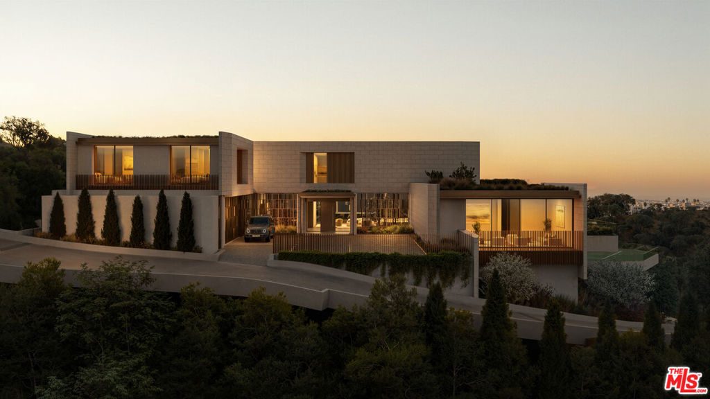 1765 Clear View Drive