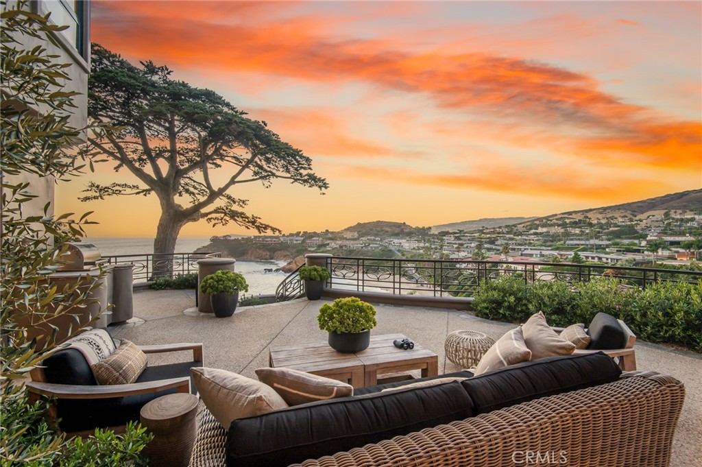 199 Emerald Bay