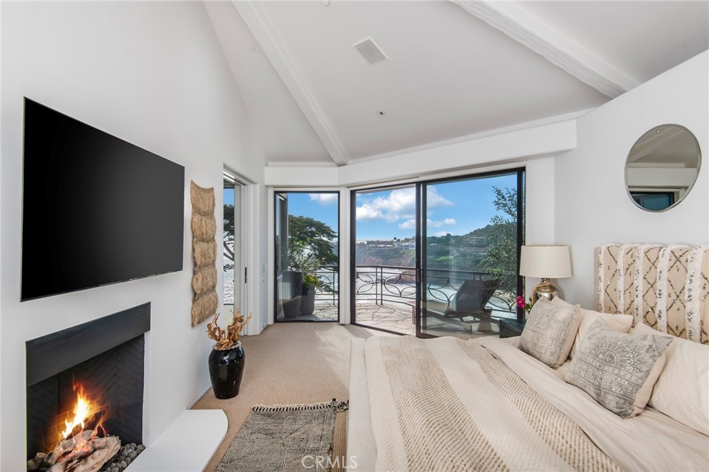 199 Emerald Bay