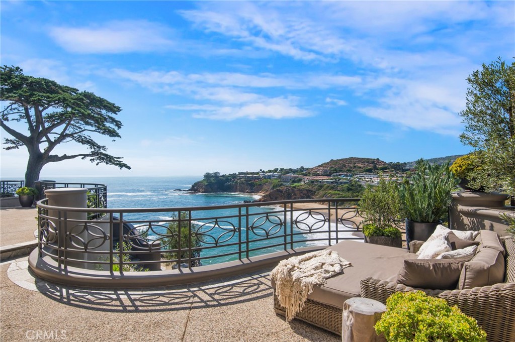 199 Emerald Bay