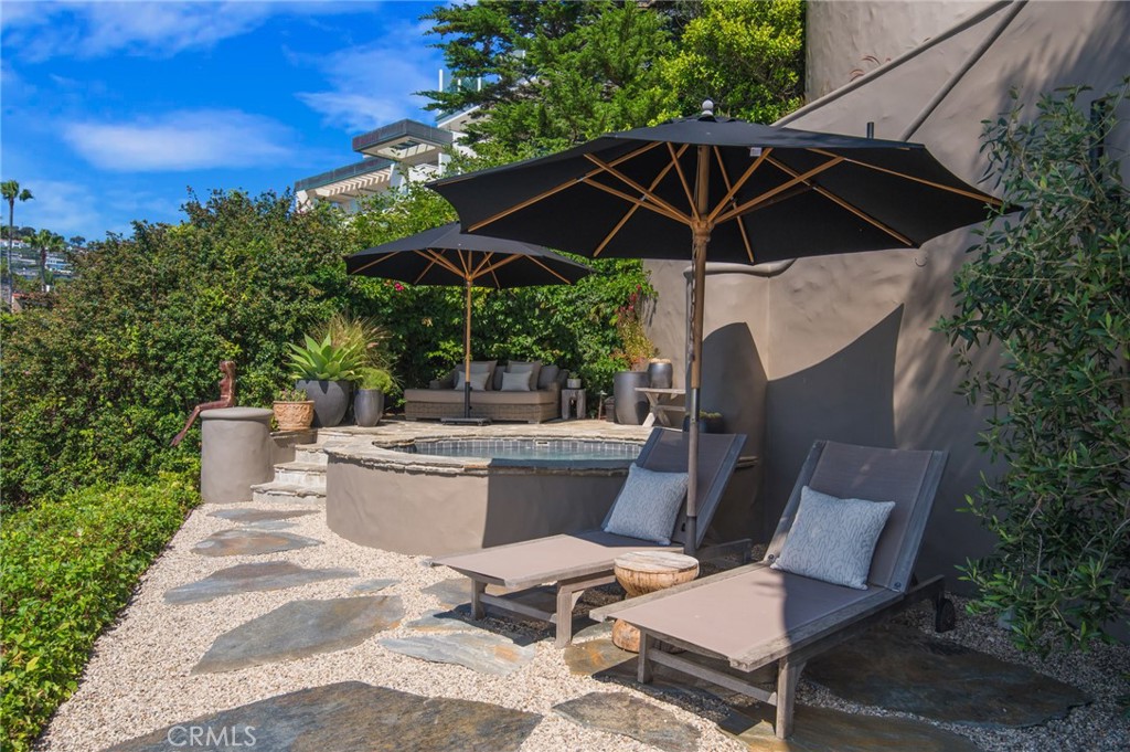 199 Emerald Bay