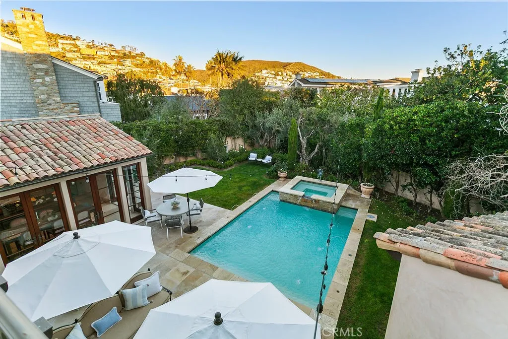 136 Emerald Bay