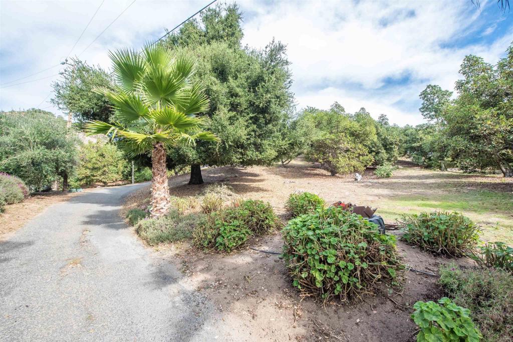 2403 Vickers Road