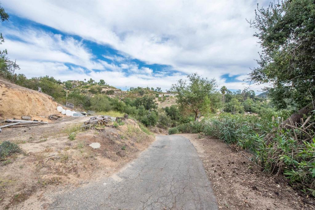 2403 Vickers Road