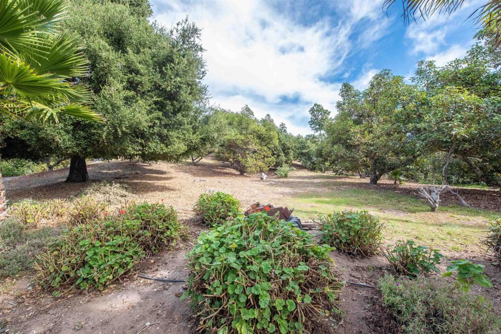 2403 Vickers Road