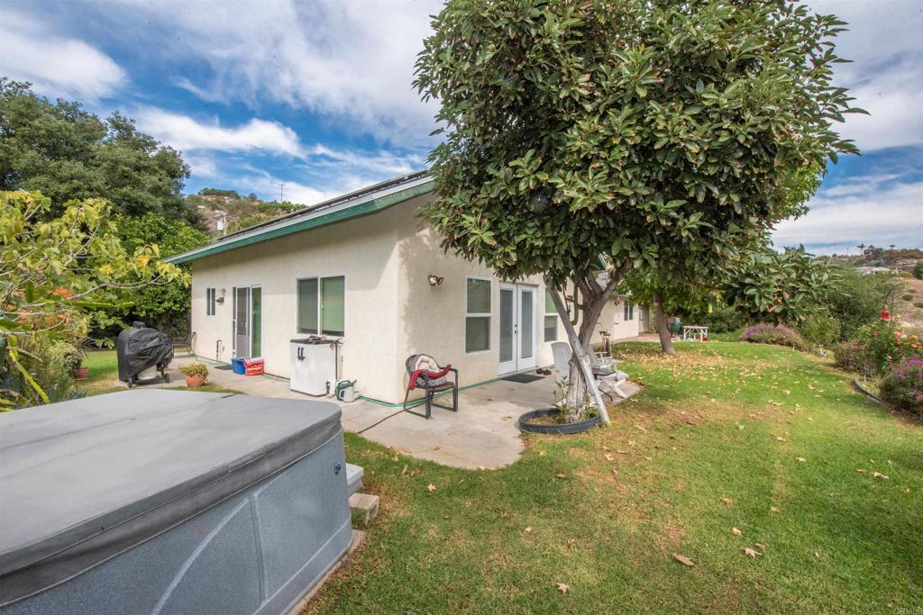 2403 Vickers Road