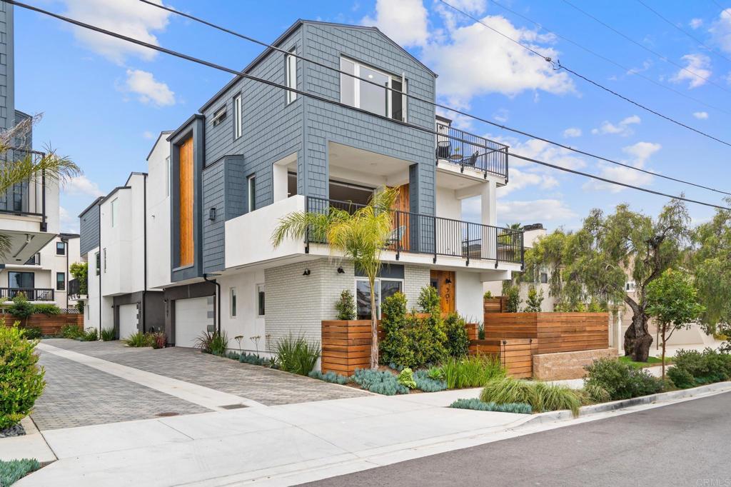 301 Juniper Avenue