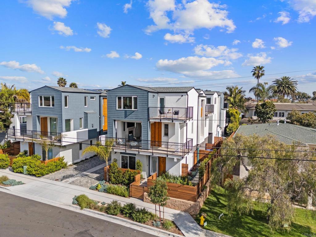 301 Juniper Avenue