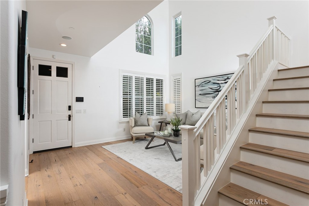 1701 Cliff Drive