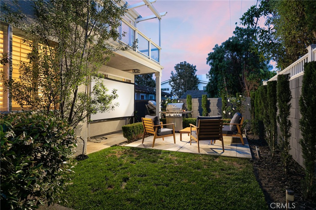 1701 Cliff Drive
