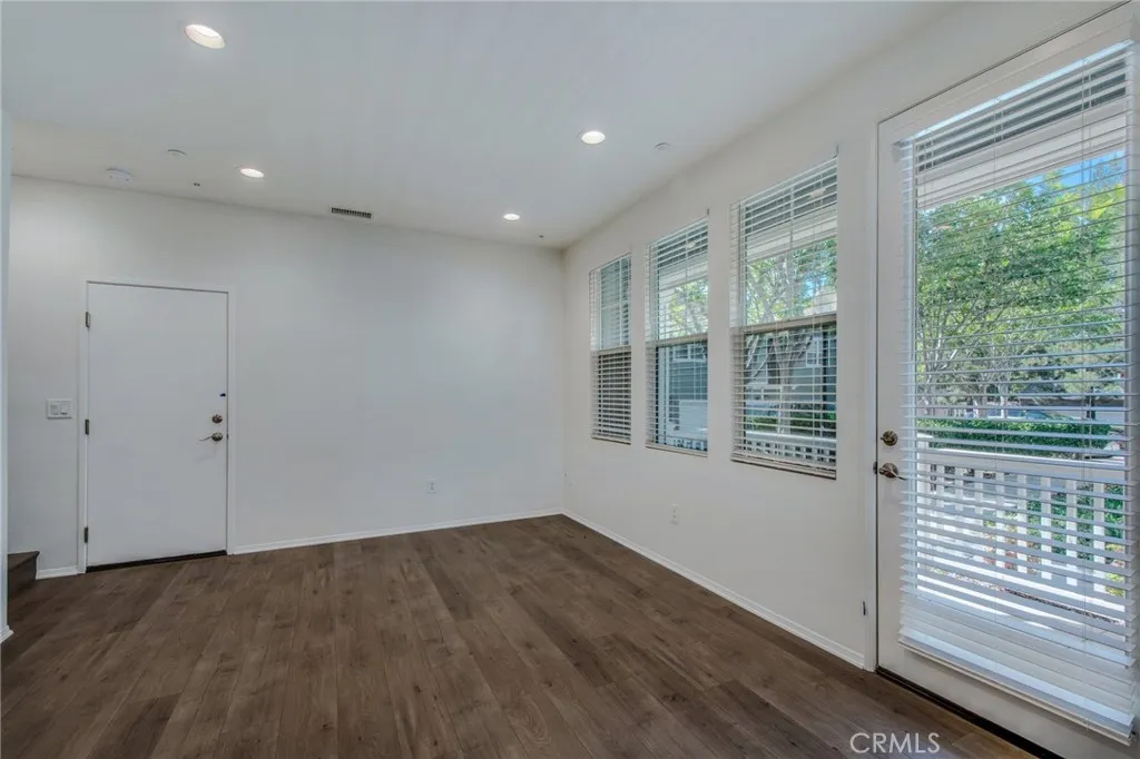 165 Sklar Street # 53