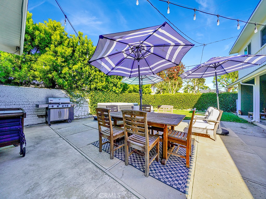 388 Flower Street