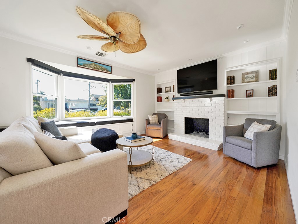 388 Flower Street