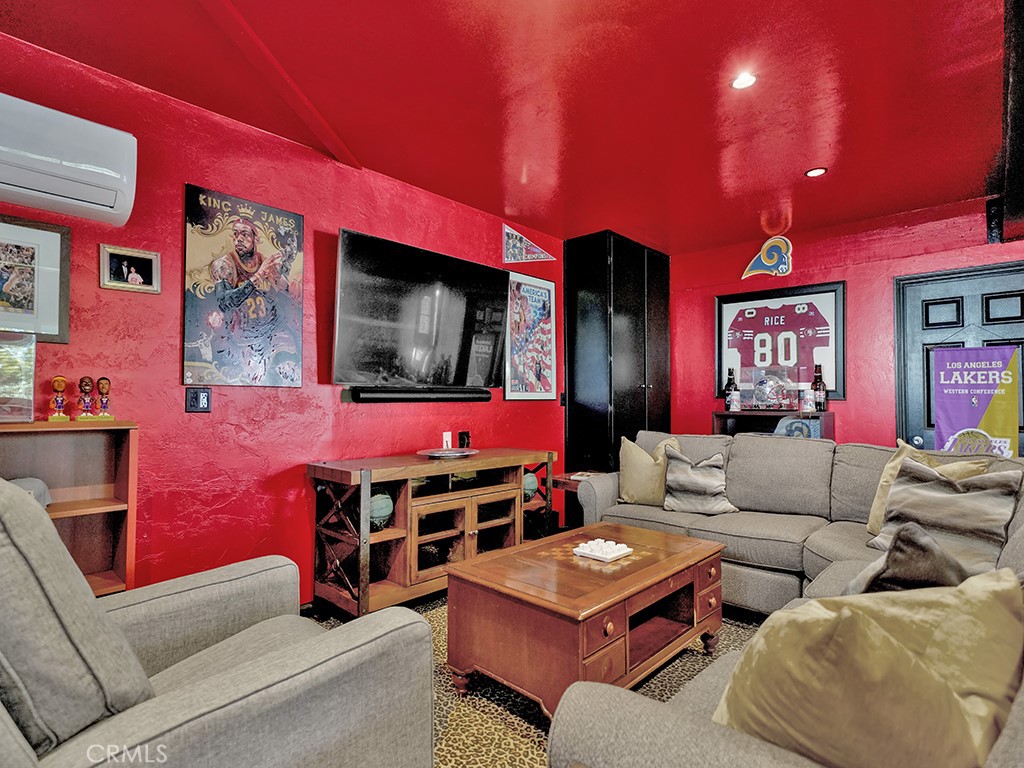388 Flower Street
