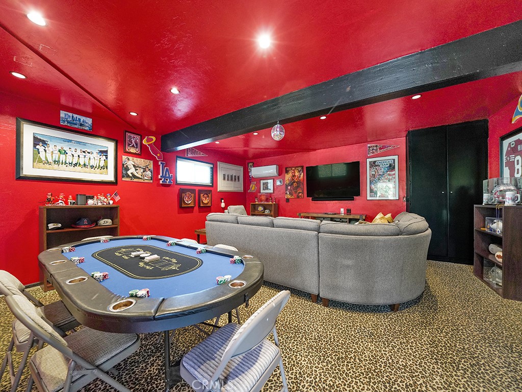 388 Flower Street