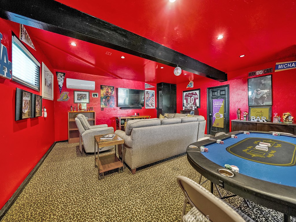 388 Flower Street