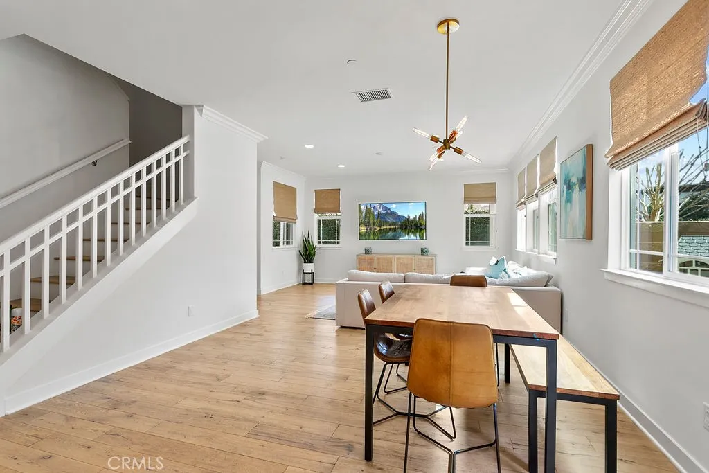 255 Mesa Drive