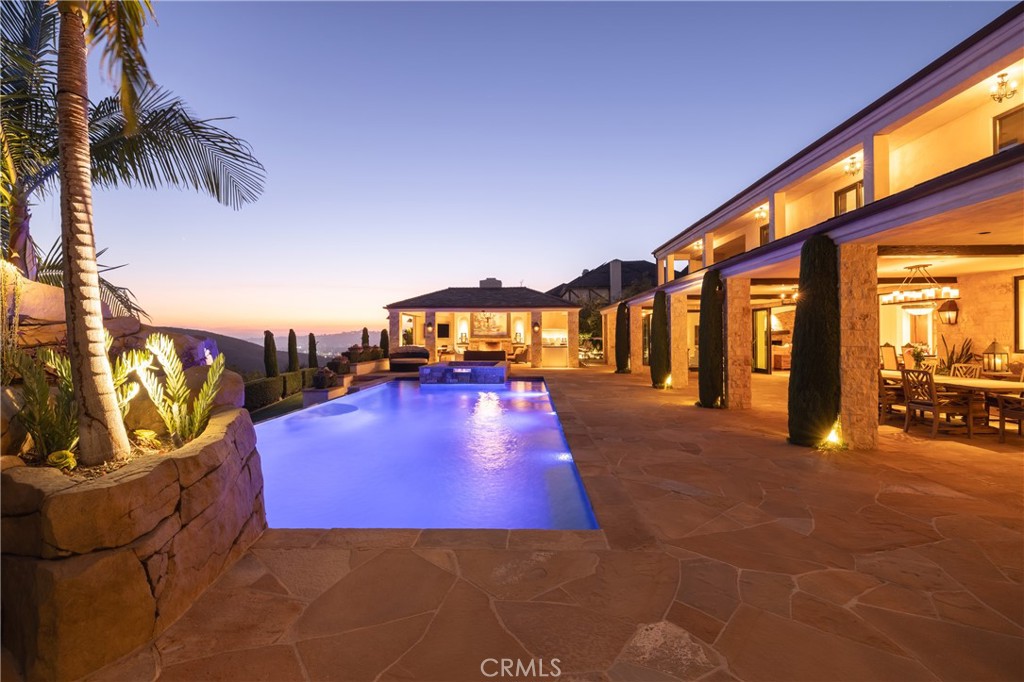 28481 Avenida La Mancha