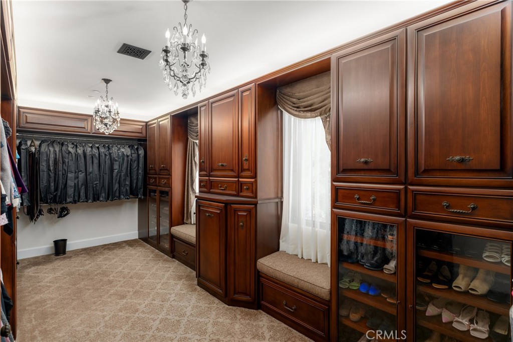 28481 Avenida La Mancha