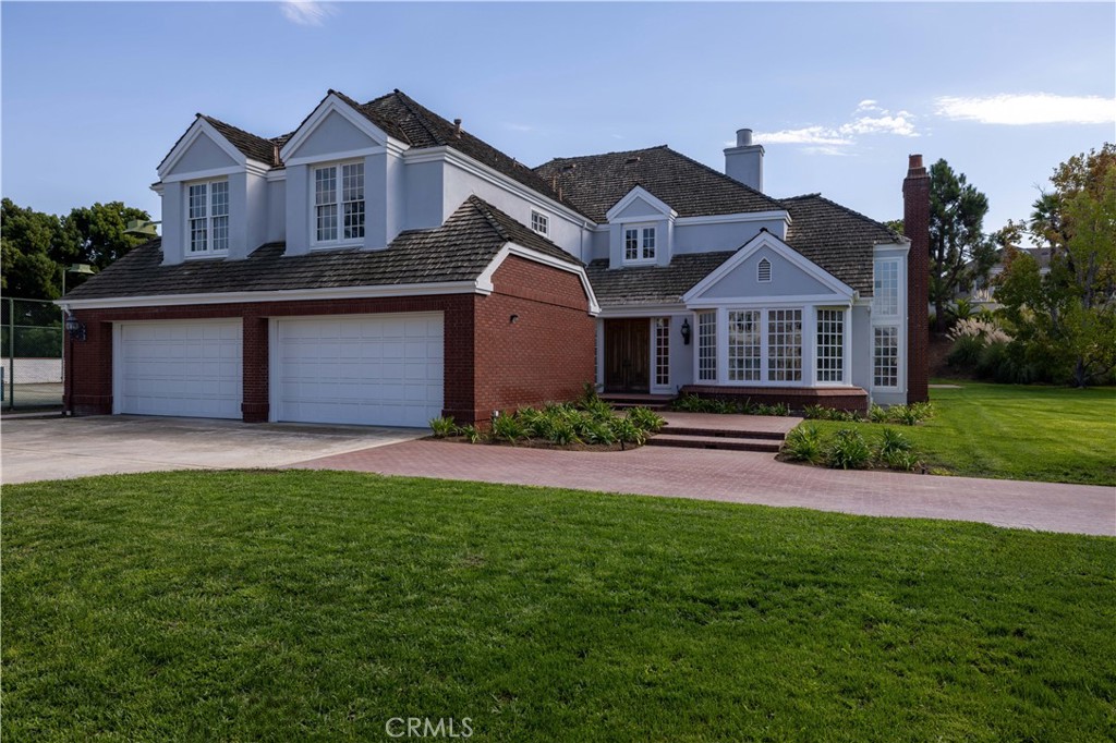 9 Leesbury Court