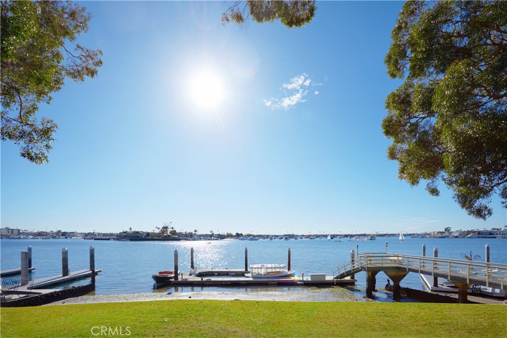 20 Harbor Island