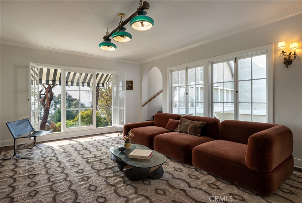 482 High Drive