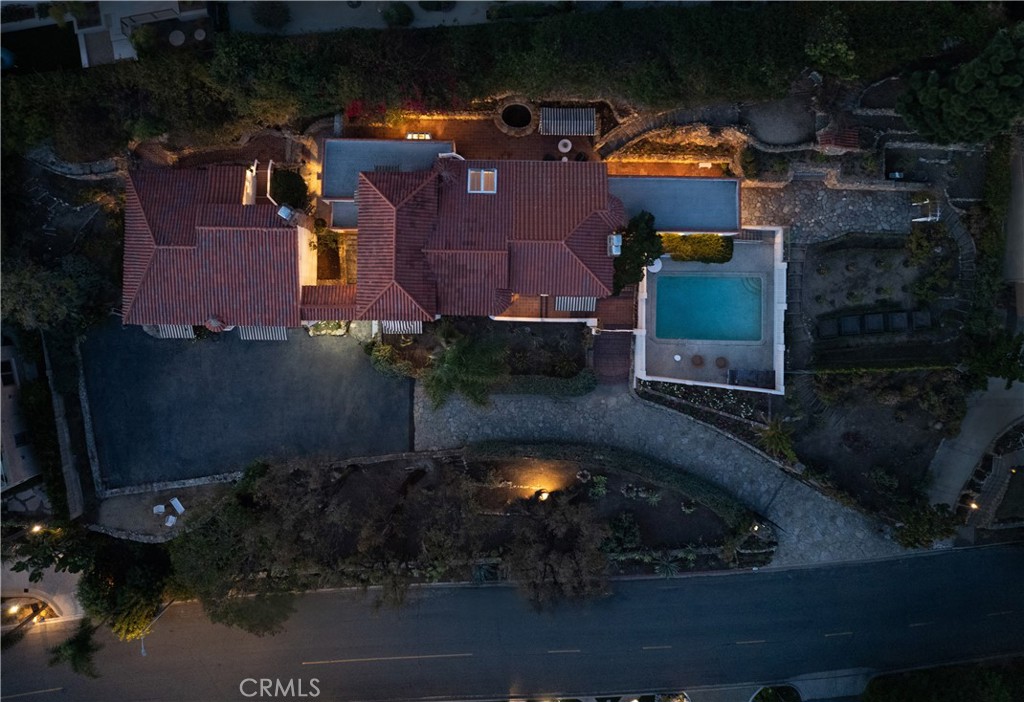 482 High Drive
