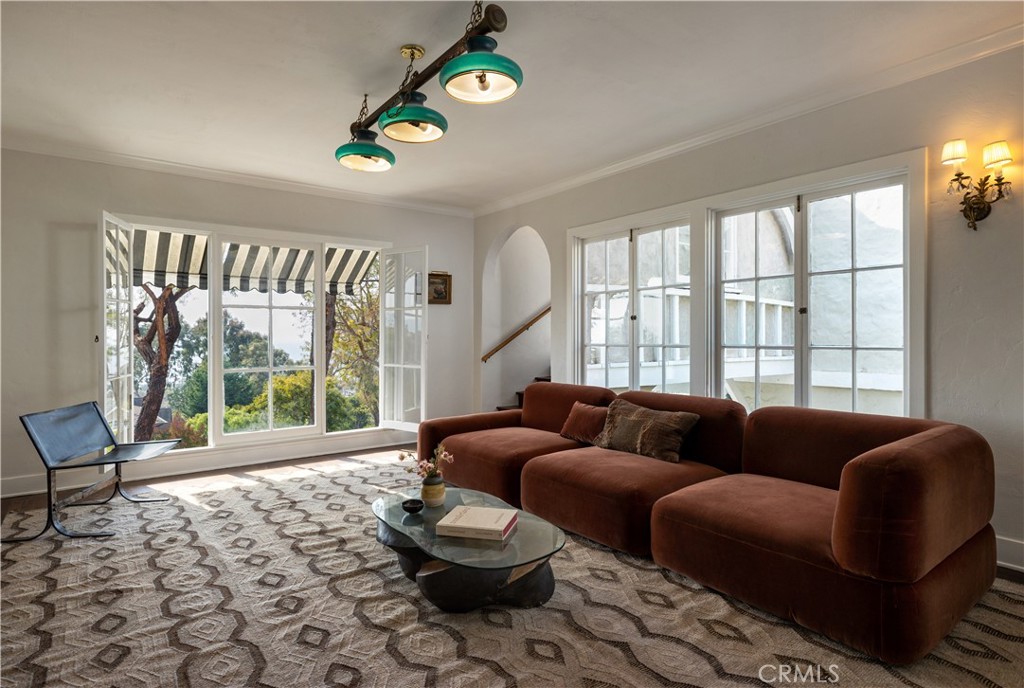 482 High Drive