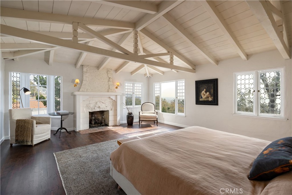 482 High Drive