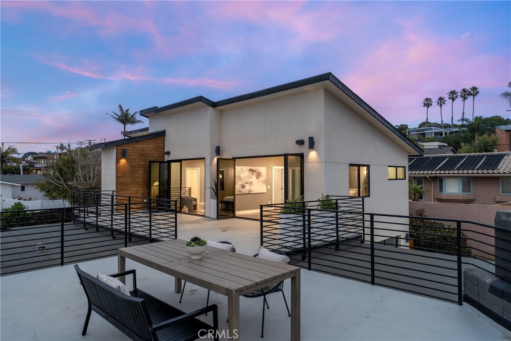 4414 Monaco Street