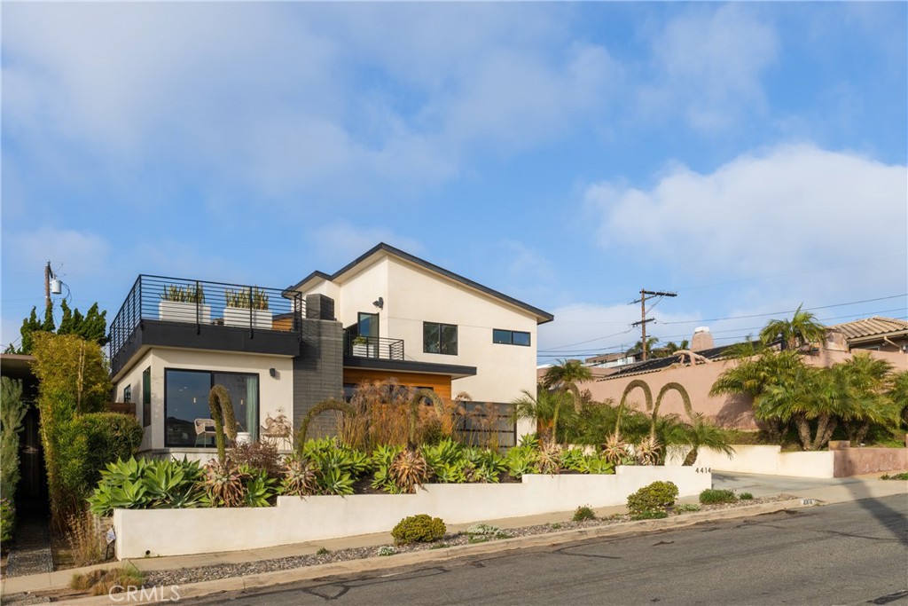 4414 Monaco Street