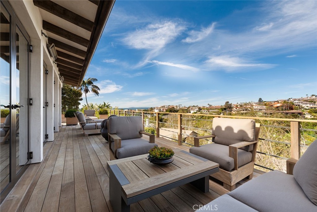 269 Emerald Bay
