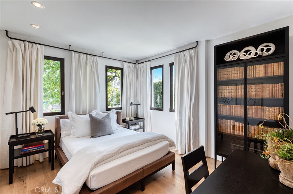 269 Emerald Bay