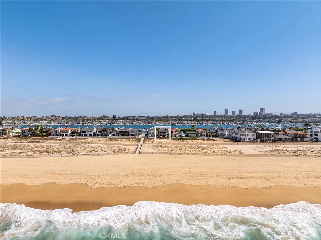 1303 E Balboa Boulevard