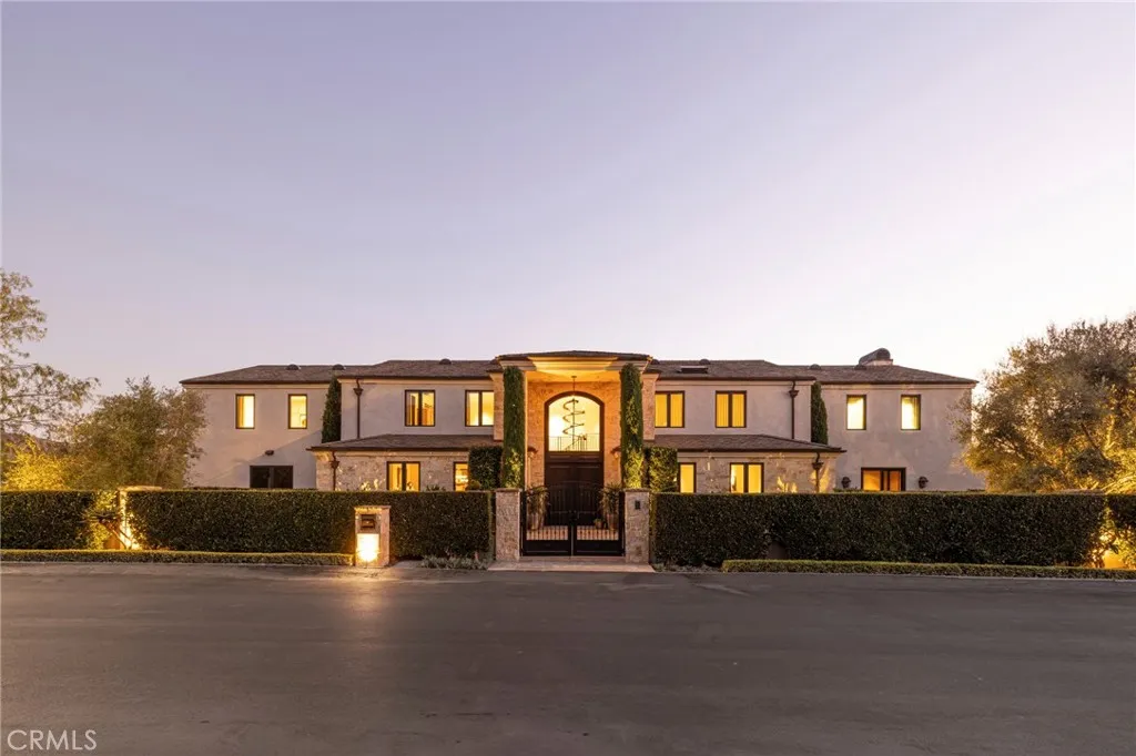 28481 Avenida La Mancha