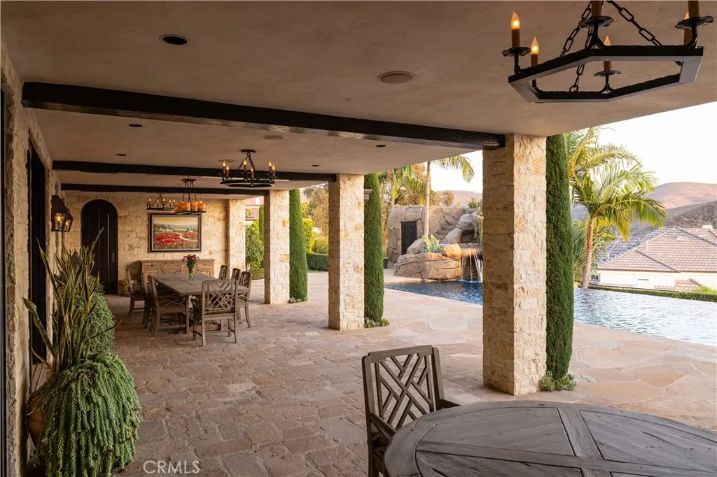 28481 Avenida La Mancha
