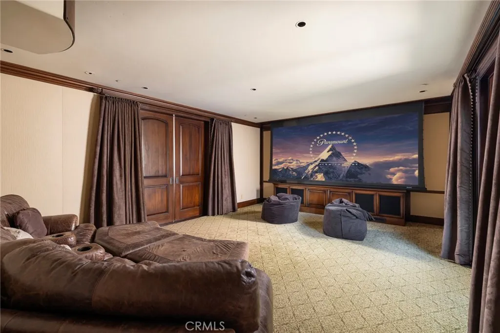 28481 Avenida La Mancha