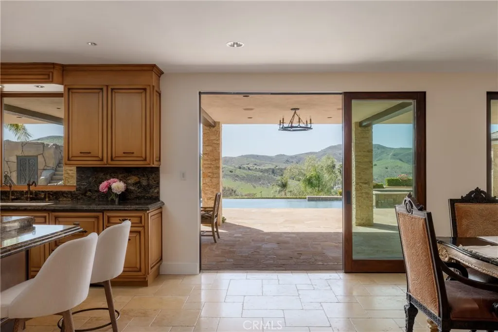 28481 Avenida La Mancha