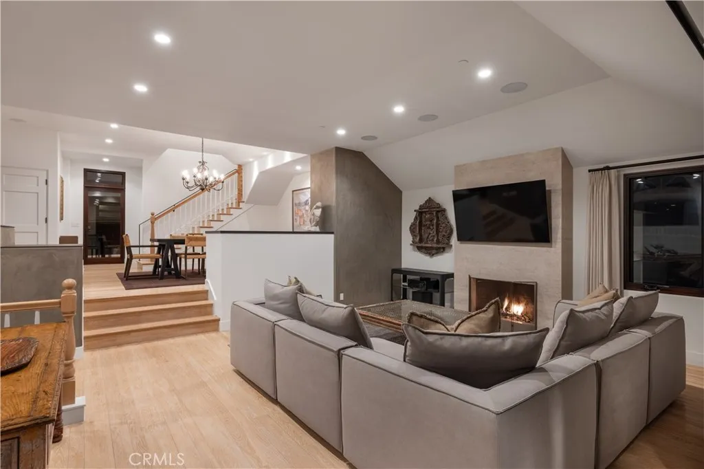 2204 Waterfront Drive