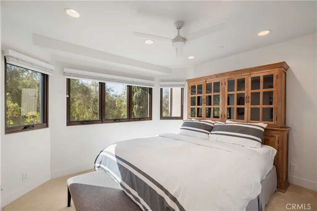 2204 Waterfront Drive