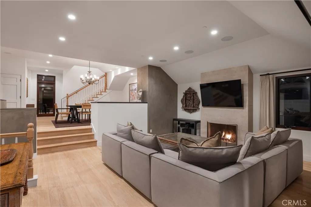 2204 Waterfront Drive