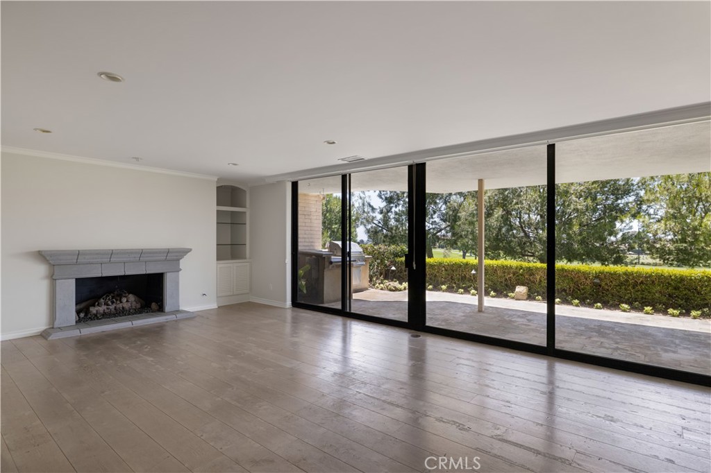 1061 Granville