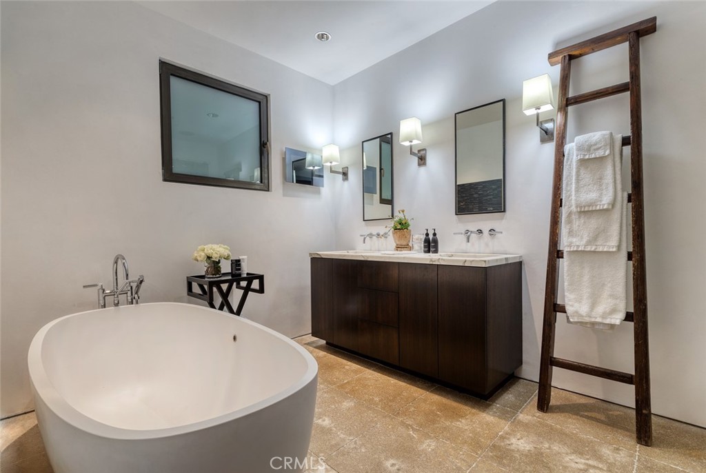 269 Emerald Bay