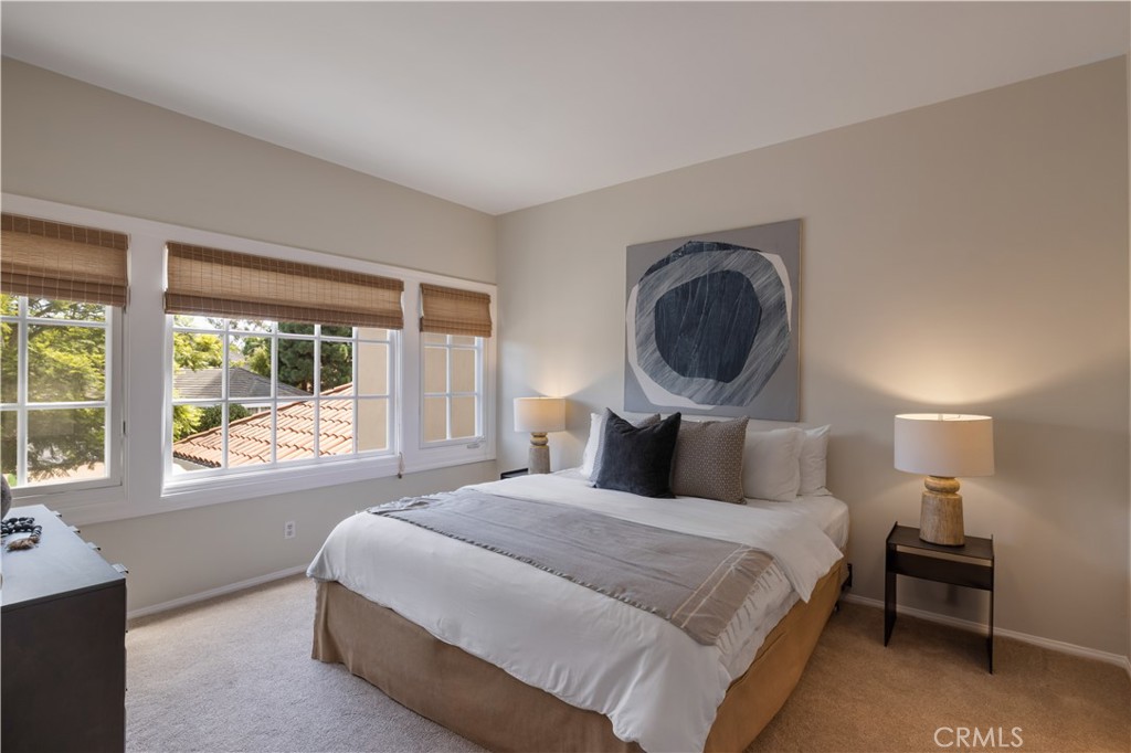 26 Belcourt
