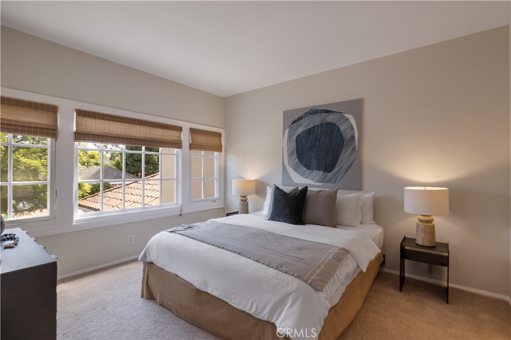 26 Belcourt